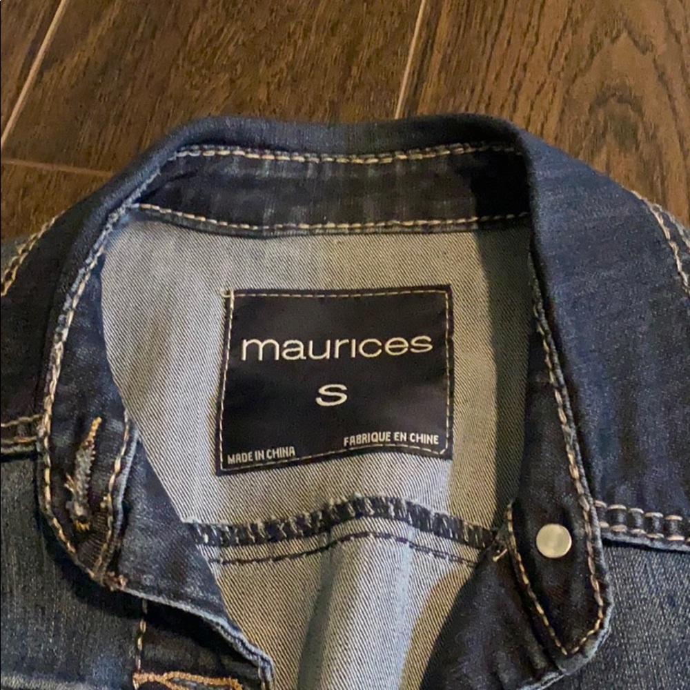 Jean jacket - Picture 2 of 3